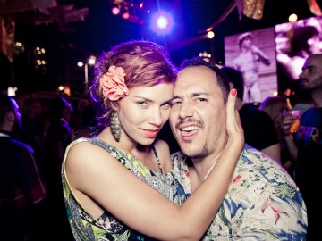 Massive_Wednesday_cannes_2011-4