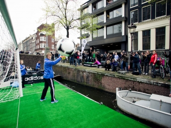 ADIDAS – ARE YOU READY FOR VAN DER SAR?