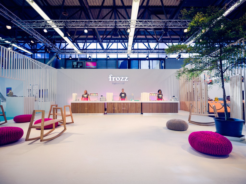Frozz – Huishoudbeurs Stand
